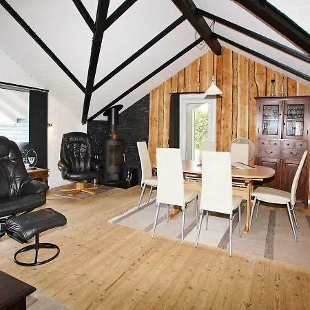 Semesterbostad Three-bedroom Holiday In 6 *