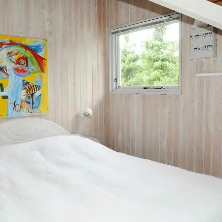 Three-bedroom Holiday In 6 Hemmet
